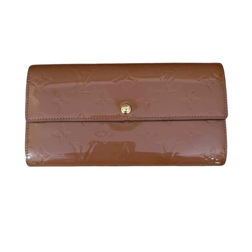 Like NEW! Louis Vuitton Rose Velours Monogram Vernis Sarah Long Wallet